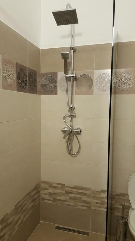 Satu Mare Apartments Bagian luar foto