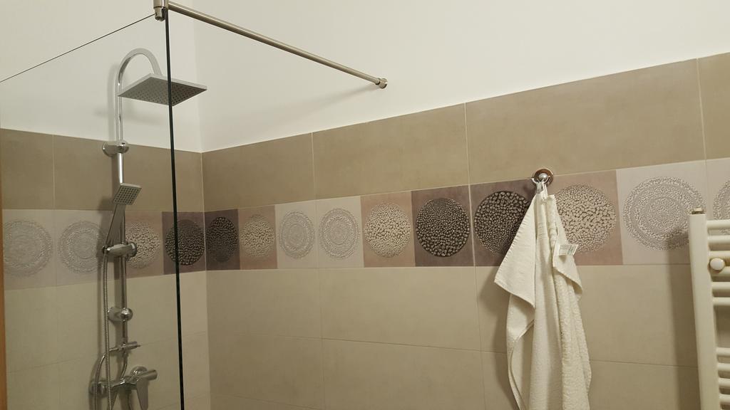 Satu Mare Apartments Bagian luar foto